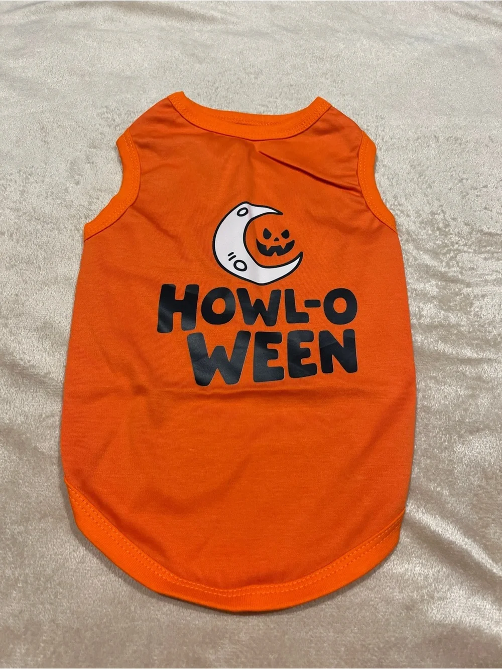 Dog Halloween shirt skeleton pumpkin, Med